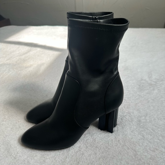 Louis Vuitton Silhouette Ankle Boot - Picture 2 of 7